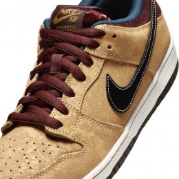 Incaltaminte Nike SB Dunk Low Pro Celestial Gold and Dark Team Red